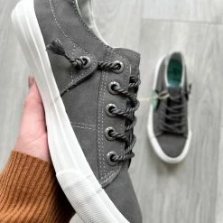 Blowfish men Martina Sneaker in Grey/Silver